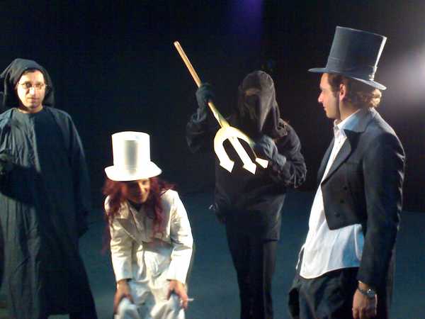 � ��� �� �� : 010