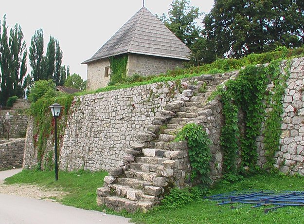 ����� - ����� : 009