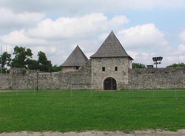 ����� - ����� : 010