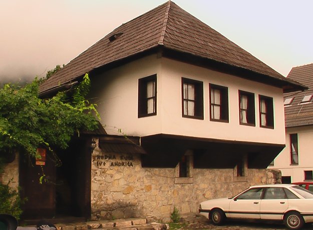 ����� - ����� : 016