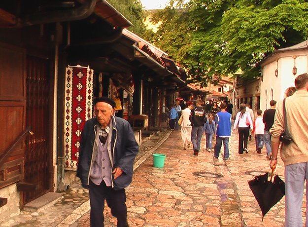 ����� - ����� : 021