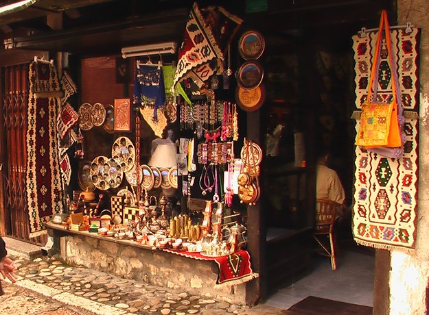 ����� - ����� : 022